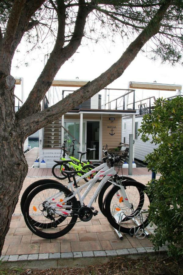 포르토로즈 Floating House Marina Royal 빌라 외부 사진