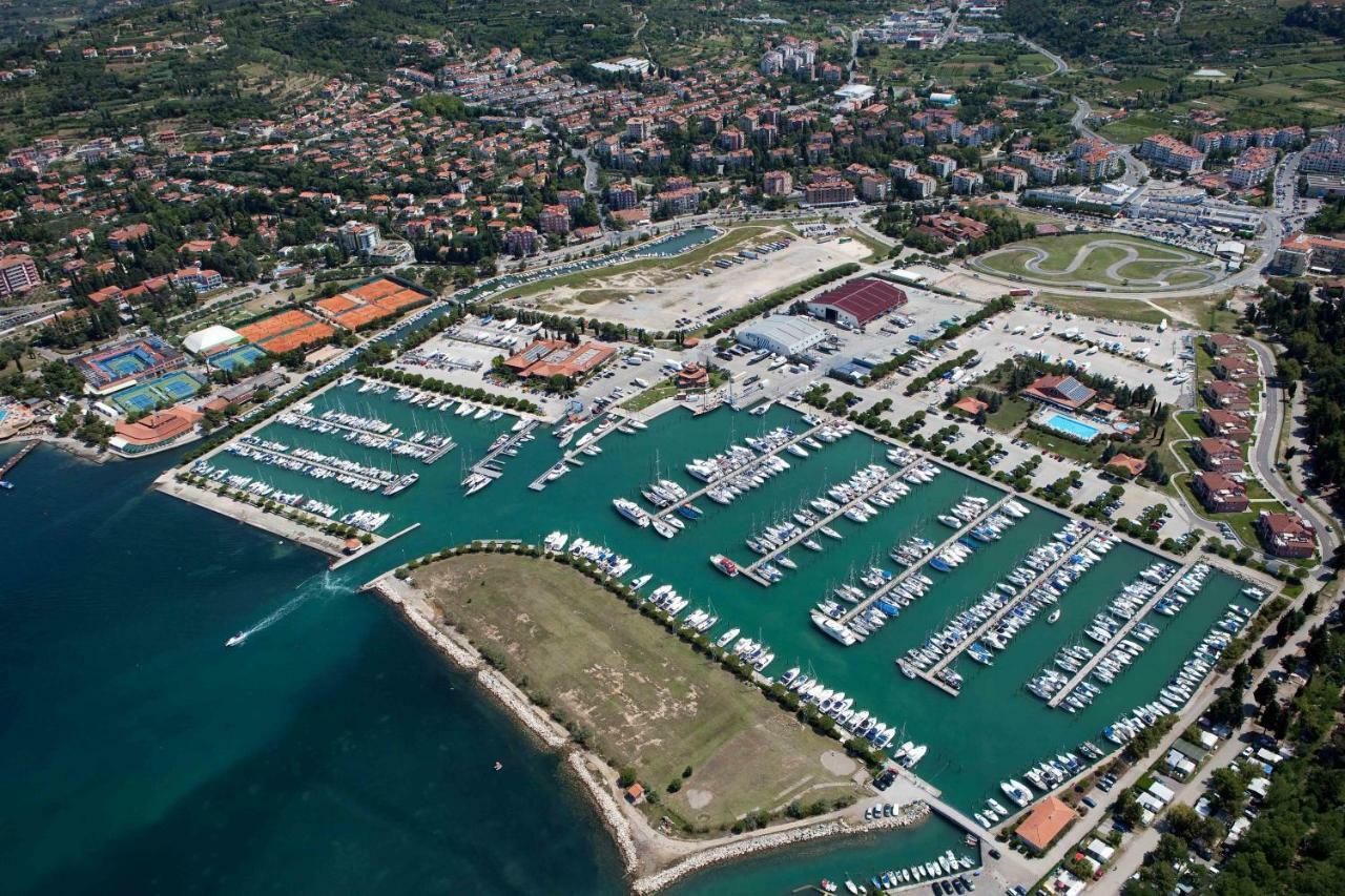 포르토로즈 Floating House Marina Royal 빌라 외부 사진