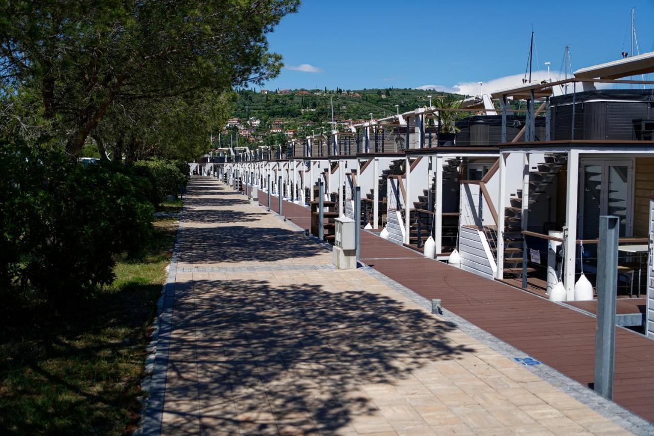 포르토로즈 Floating House Marina Royal 빌라 외부 사진